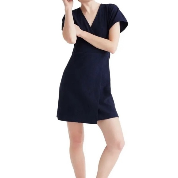 Women’s MADEWELL Cotton Blend Cross Front Flutter Sleeve Mini Dress Size Medium - Picture 1 of 8